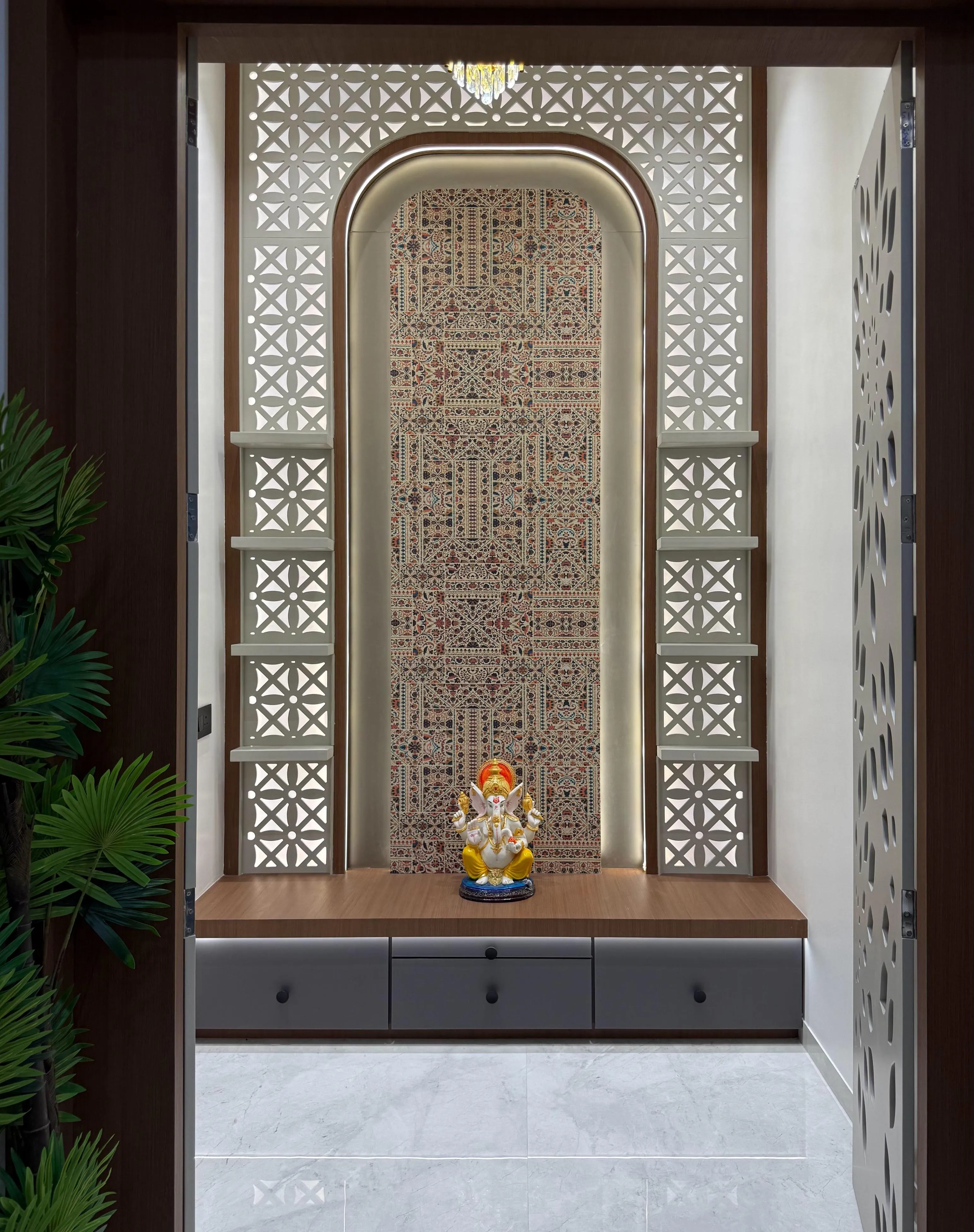 Raj Interior Slider - 1